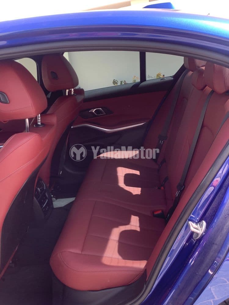 Used BMW 3 Series Sedan 320i 8 Speed Automatic Transmission 2024