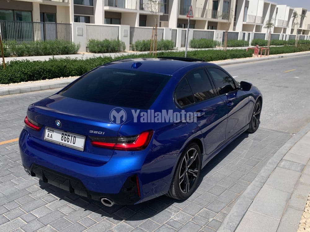 Used BMW 3 Series Sedan 320i 8 Speed Automatic Transmission 2024