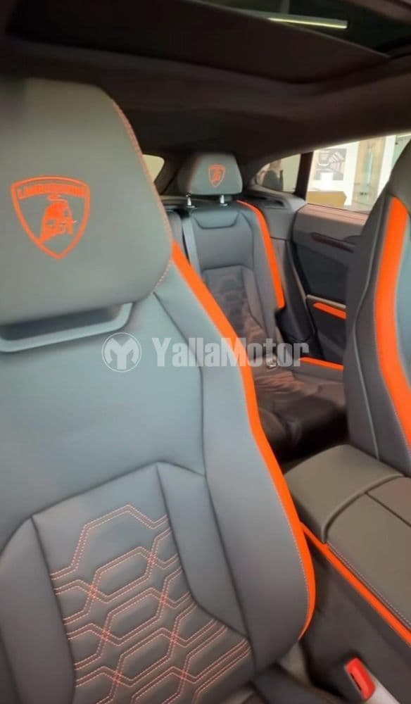 New Lamborghini Urus 4.0T V8 2025