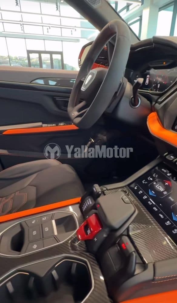 New Lamborghini Urus 4.0T V8 2025