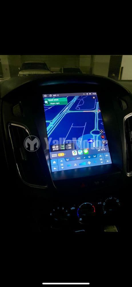 مستعملة فورد فوكس 1.6L Hatchback 2012