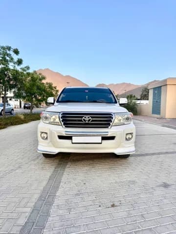 Used Toyota Land Cruiser 5.7 VXR 2013