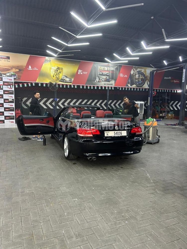 بي إم دبليو الفئة الثالثة مكشوفة 2008 مستعملة