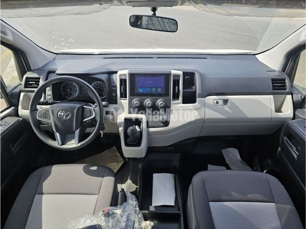 تويوتا هايس 2.8L Van High Roof M/T 2025 الجديد