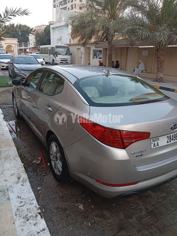 كيا أوبتيما 2.0L 2011 مستعملة