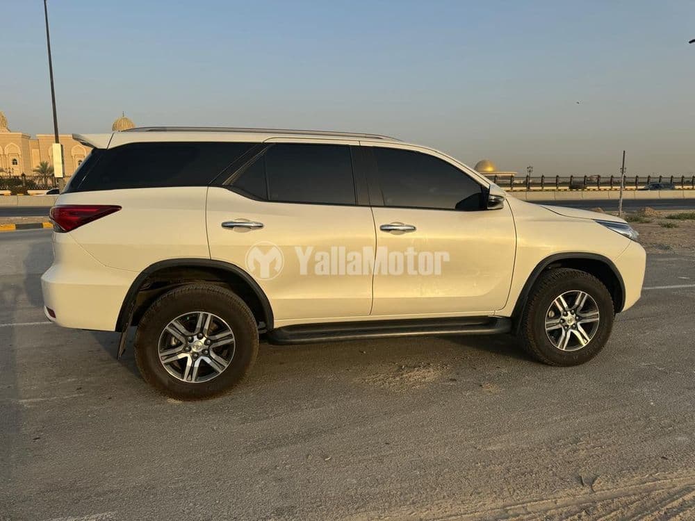 مستعملة تويوتا فورتشنر 2.7L EXR 2020