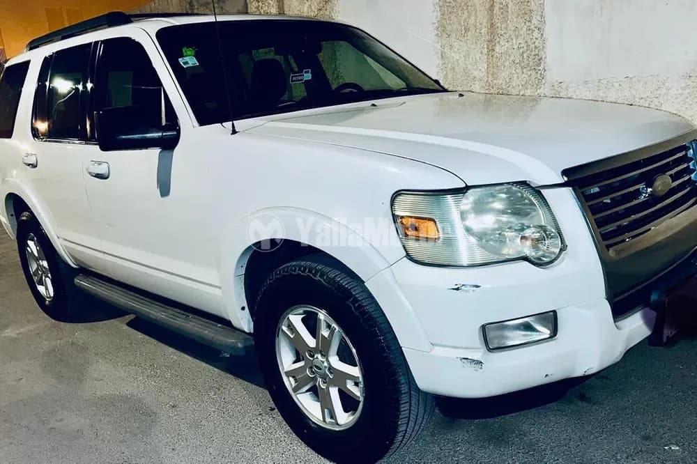Used Ford Explorer XLT 2010