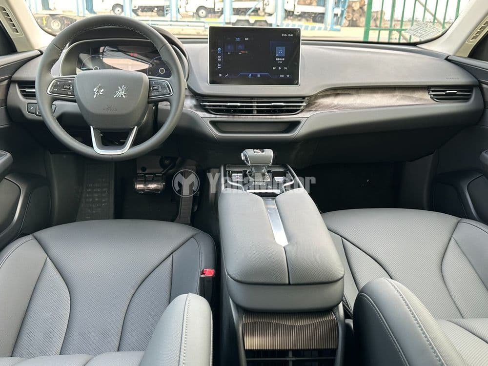 New Hongqi E-QM5 Luxury 2024