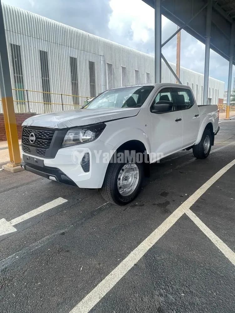 New Nissan Navara 2.5L XE 2025 New Nissan Navara 2.5L XE 2025 used_cars.forSale