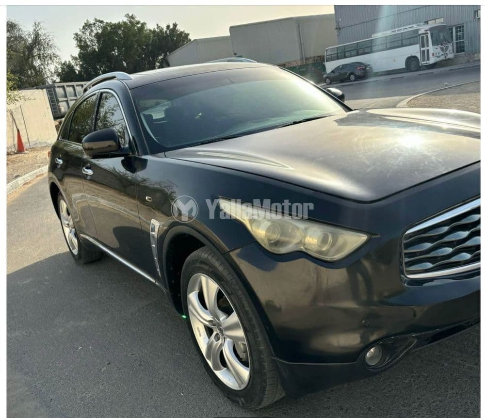 انفينيتي أف اكس 35 4 Door 3.5L 2011 مستعملة