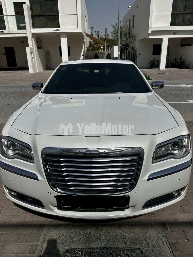 Used Chrysler 300C 3.6L 2014