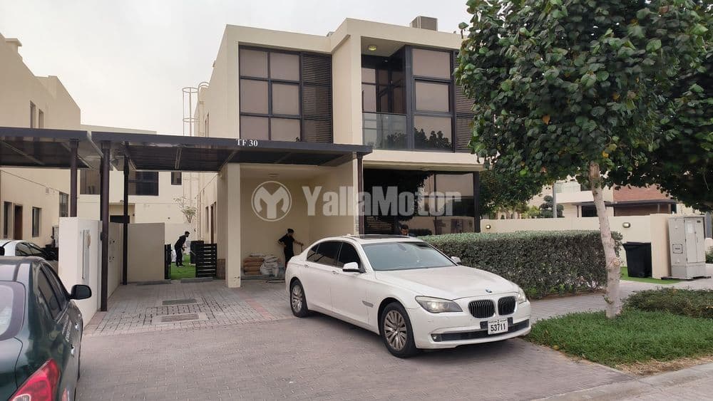 مستعملة بي إم دبليو الفئة السابعة 730Li 2012