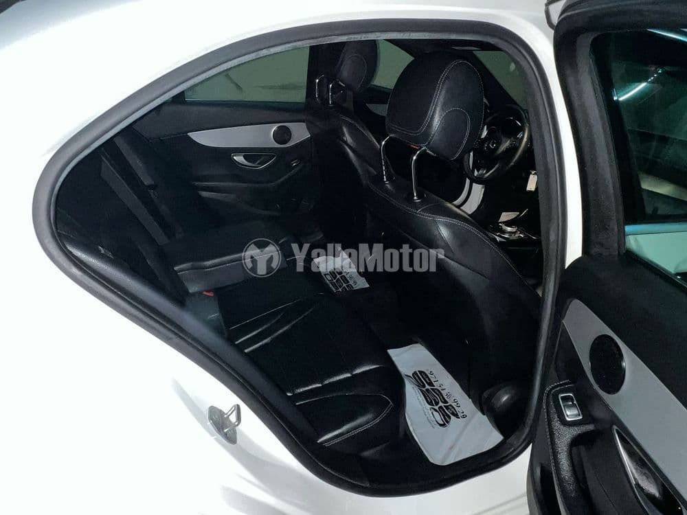 مرسيدس بنز الفئة سي C 300 2018 مستعملة