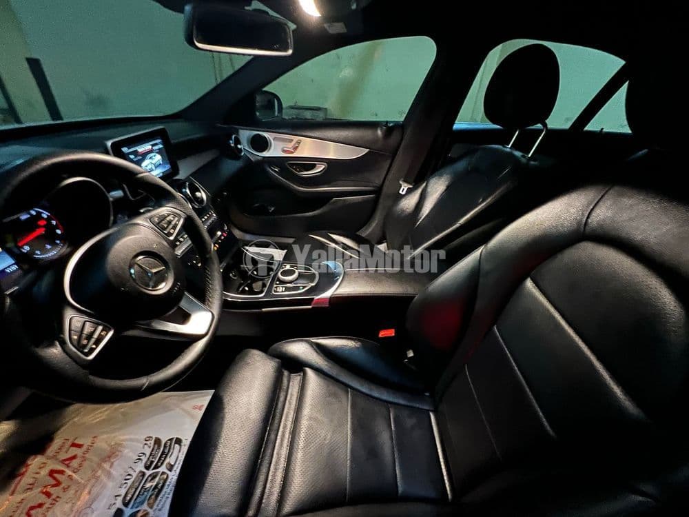 مرسيدس بنز الفئة سي C 300 2018 مستعملة