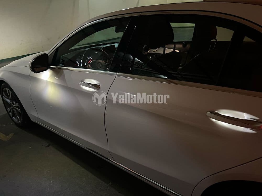 مرسيدس بنز الفئة سي C 300 2018 مستعملة