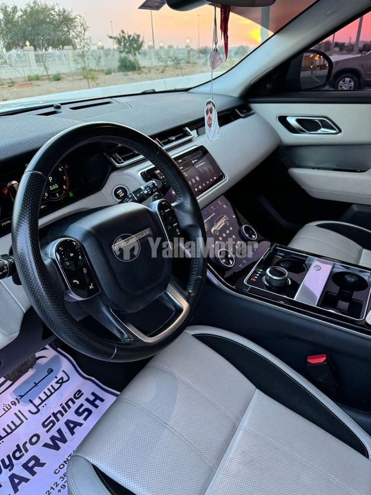 لاند روفر رنج روفر فيلار 2.0L Base 250 PS 2019 مستعملة