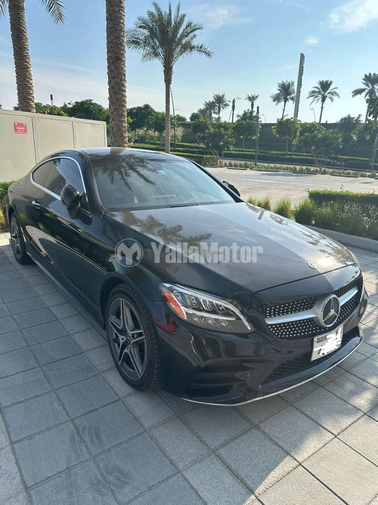 مستعملة مرسيدس بنز الفئة سيالكوبيه C 300 2019