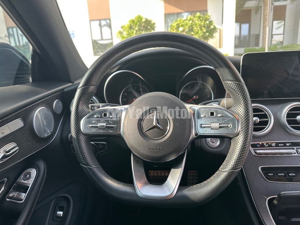 مستعملة مرسيدس بنز الفئة سيالكوبيه C 300 2019