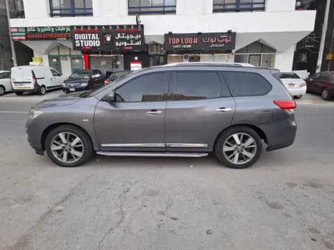 Used Nissan Pathfinder SV 4WD 2015 Used Nissan Pathfinder SV 4WD 2015 used_cars.forSale