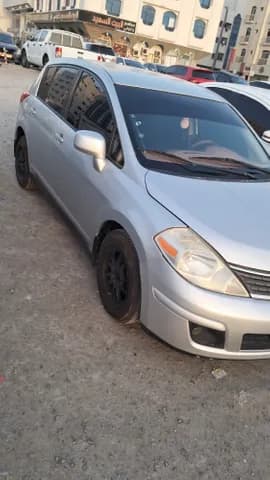 Used Nissan Versa 2011