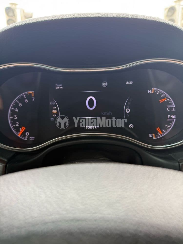 جيب جراند شيروكي 3.6L Limited 2015 مستعملة