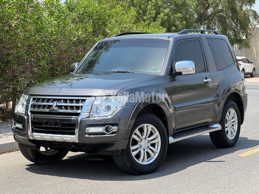 Used Mitsubishi Pajero 3.8L 3 Door Full 2017