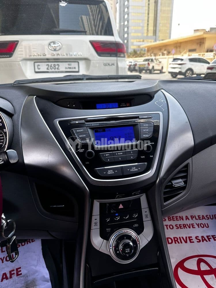 هيونداي إلنترا 1.8L 2012 مستعملة