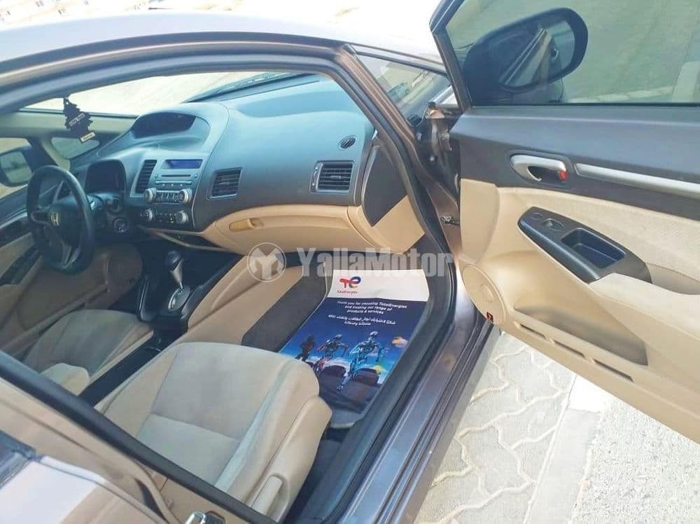 مستعملة هوندا سيفيك 1.8 ال اكس آي 2010