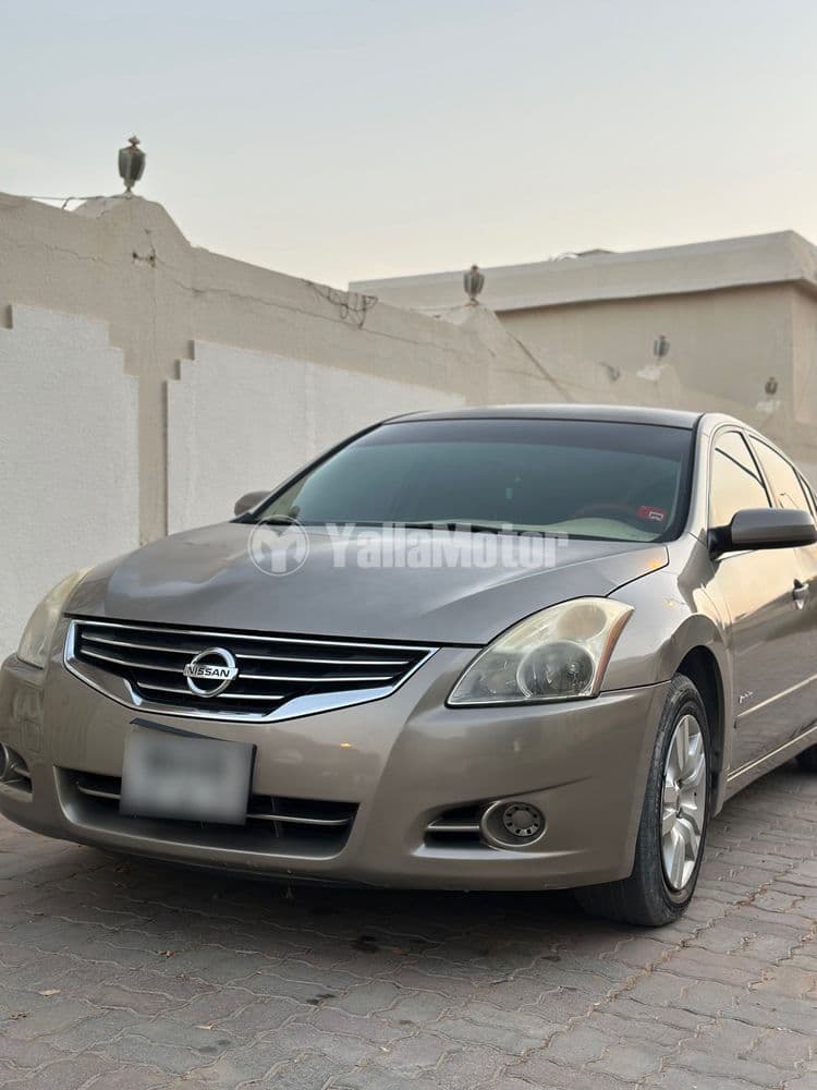 مستعملة نيسان التيما 2.5 SV 2012