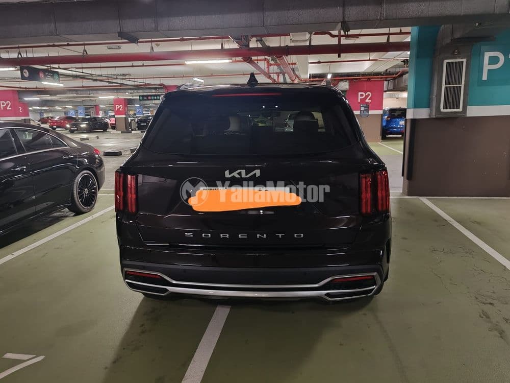 كيا سورينتو 2.4L 7 Seater 2022 مستعملة