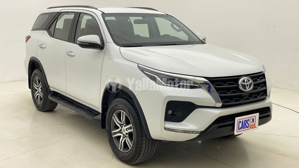 Used Toyota Fortuner 2023