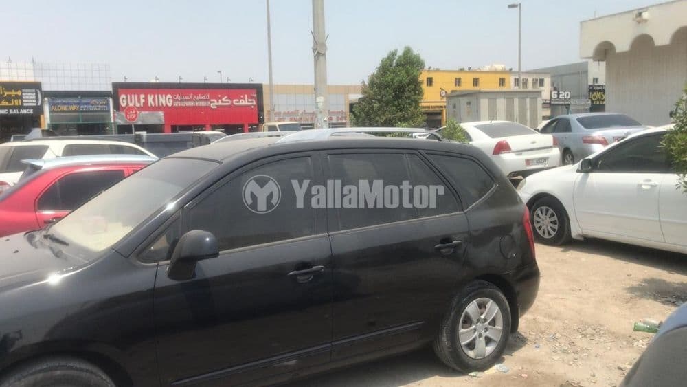 Used Kia Carens 2.0L Top 2012