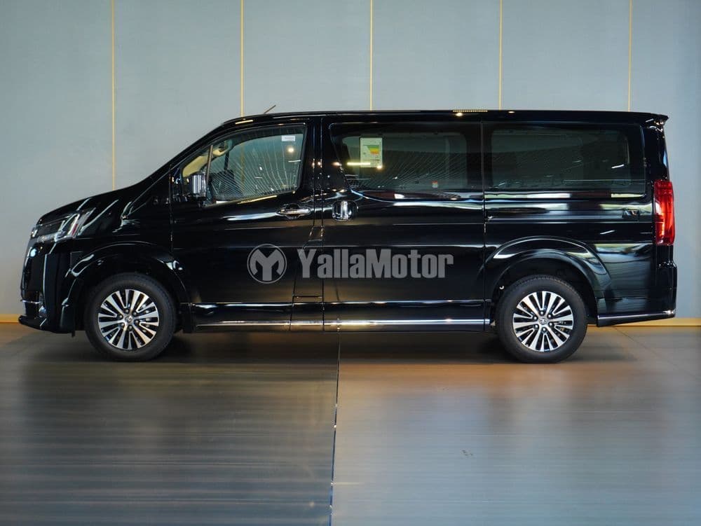 New Toyota Granvia 3.5L Premium 2025