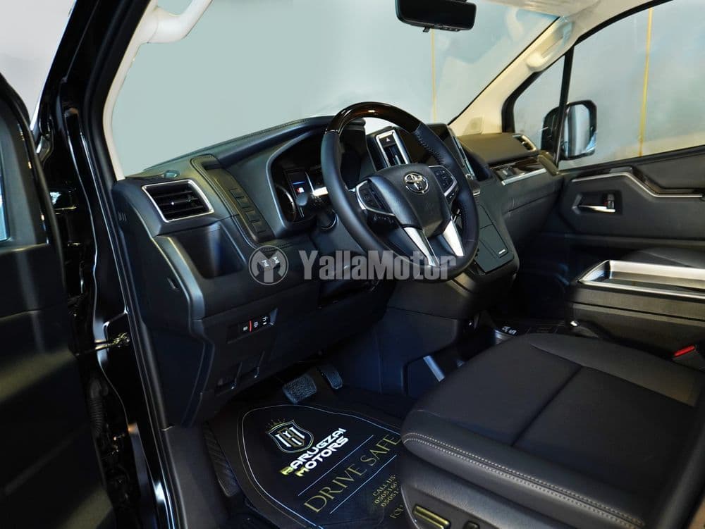New Toyota Granvia 3.5L Premium 2025
