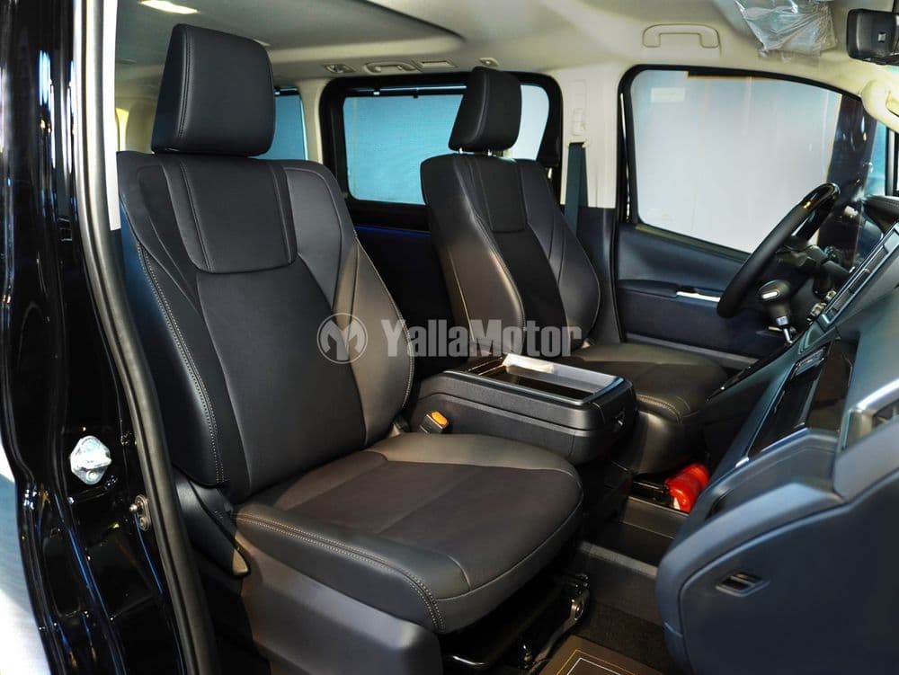 New Toyota Granvia 3.5L Premium 2025