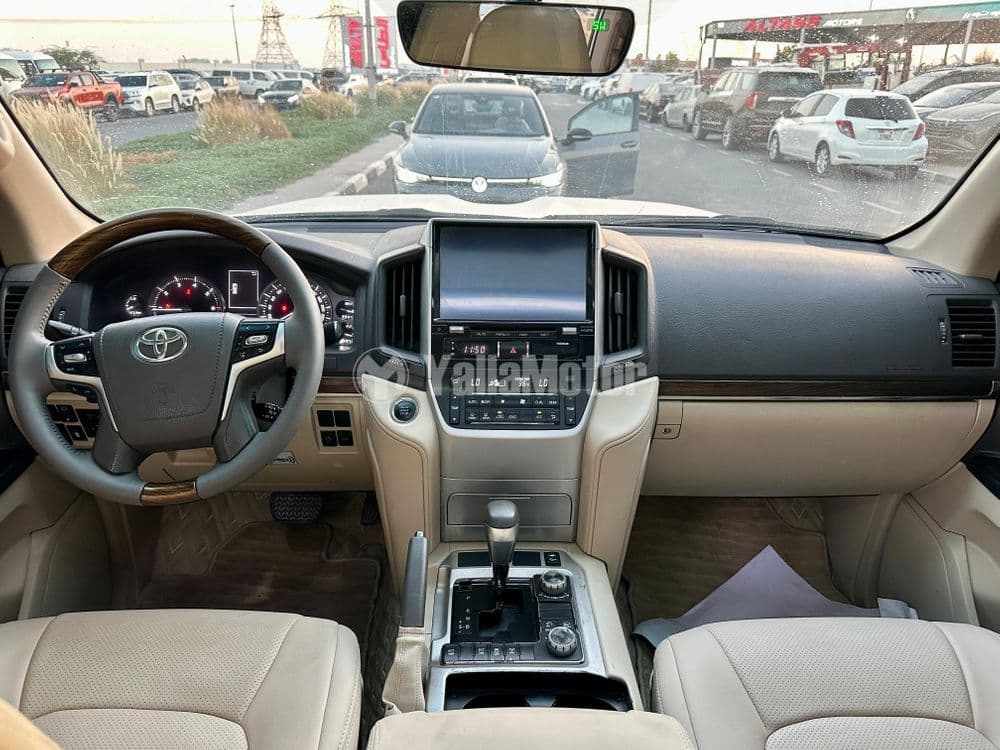 تويوتا لاند كروزر 4.0L GXR 2019 مستعملة