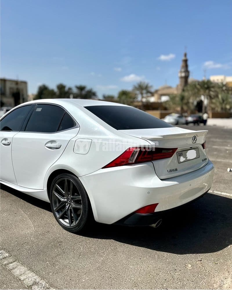 Used Lexus IS 350 2015