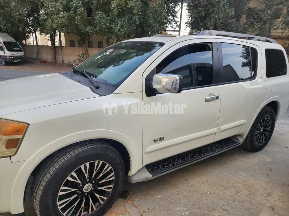 Used Nissan Armada 5.6 LE 2012