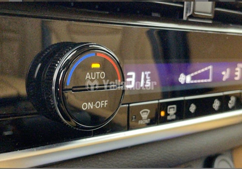 مستعملة نيسان اكس-تريل SL AWD 7-Seater W/Safety Shield 2024