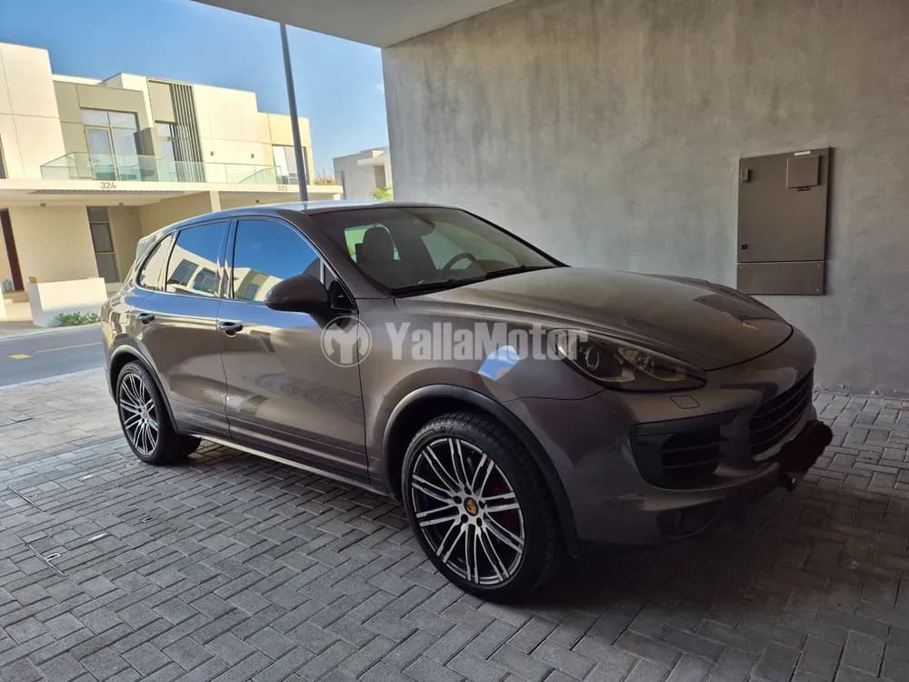 Used Porsche Cayenne Turbo S 2015