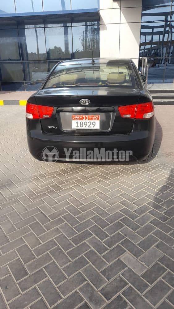 كيا سيراتو 1.6L Sedan 2011 مستعملة