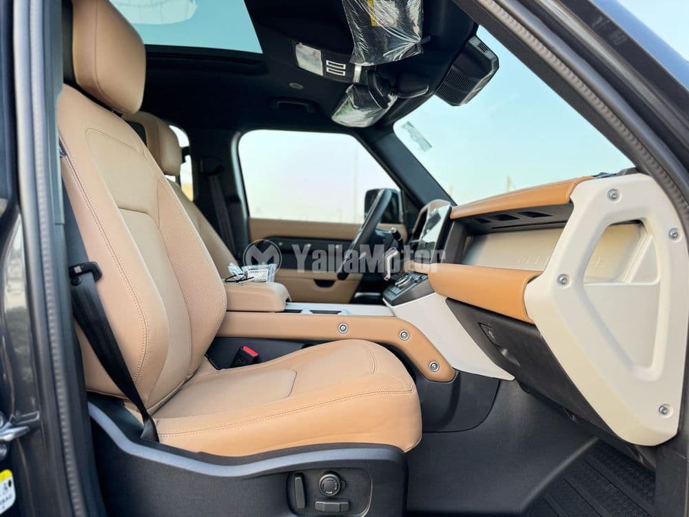 New Land Rover Defender 110 SE P400 2025