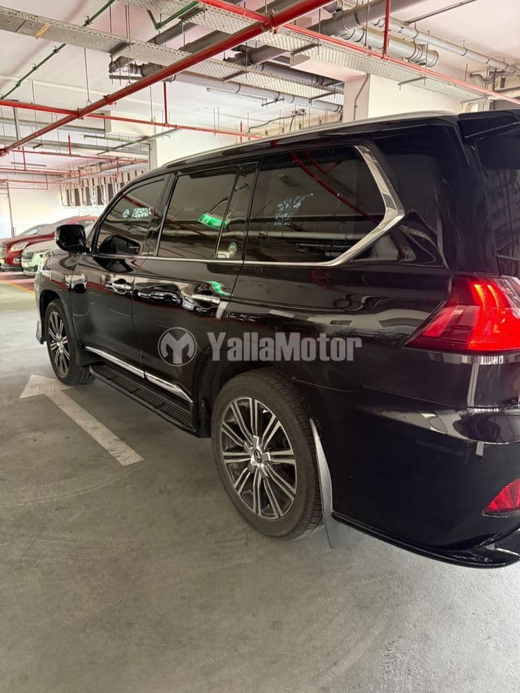 Used Lexus LX 570 5 door 5.7L 2020