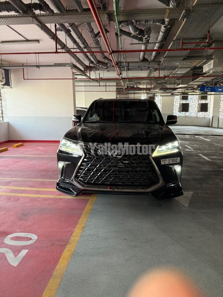 Used Lexus LX 570 5 door 5.7L 2020