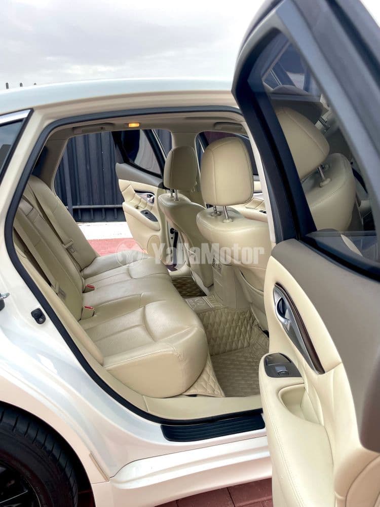 Used Infiniti Q70 3.7L Luxe 2019