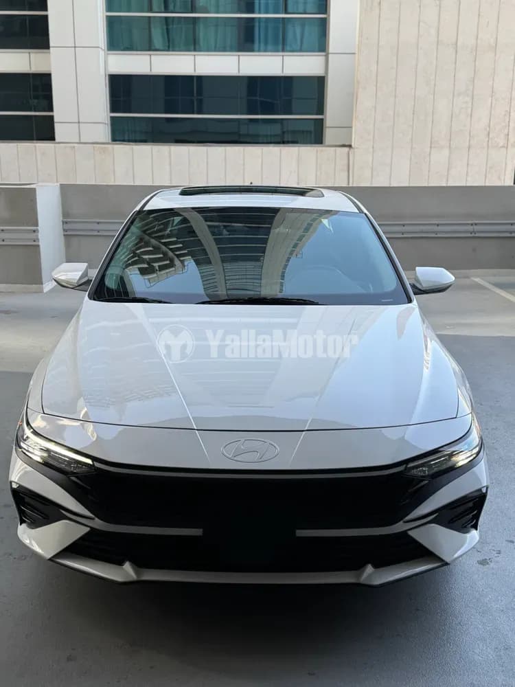 هيونداي إلانترا 2.0L GLS 2024 مستعملة