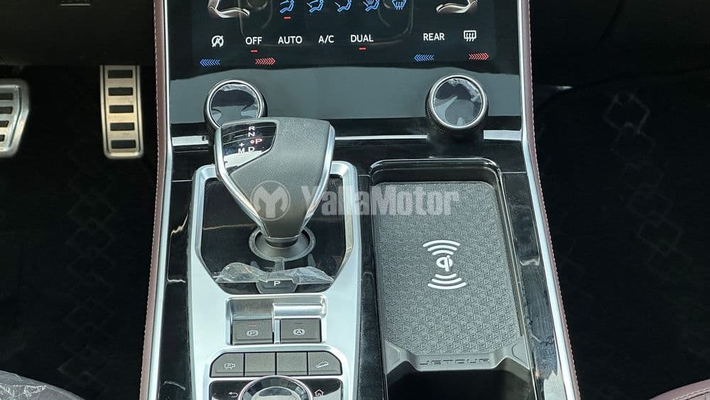 مستعملة جيتور X90 Plus 2.0T Luxury 2024