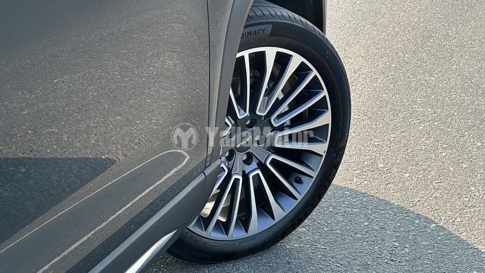 مستعملة جيتور X90 Plus 2.0T Luxury 2024