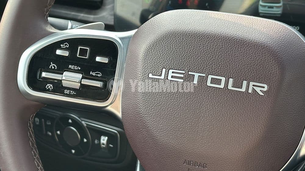 مستعملة جيتور X90 Plus 2.0T Luxury 2024