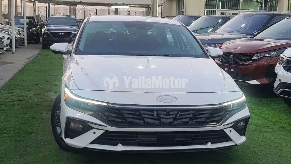 Used Hyundai Elantra 1.6L 2024